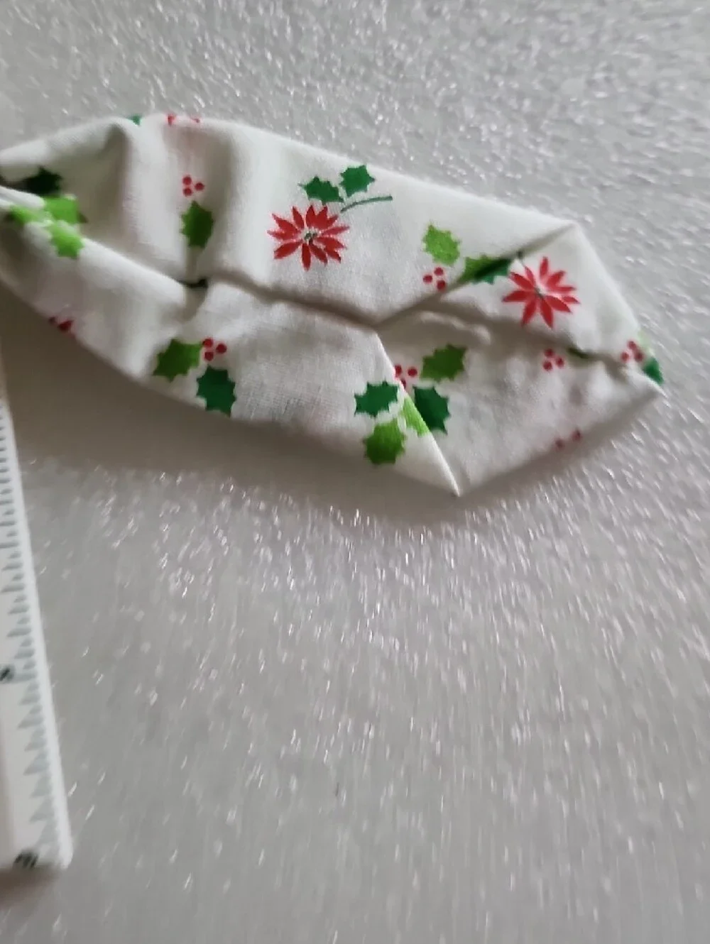 Pookie's Party White Holiday Slip-Over Dog Collar Tie